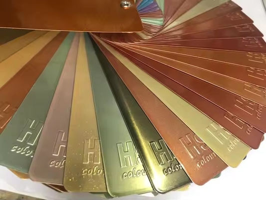 طلاء مسحوق كروم للمعدات، 500 ساعة رش الملح، 50 كجم / سم تأثير